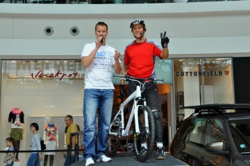 bmw-bike_zlicin