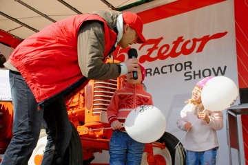 road-show_zetor_2011